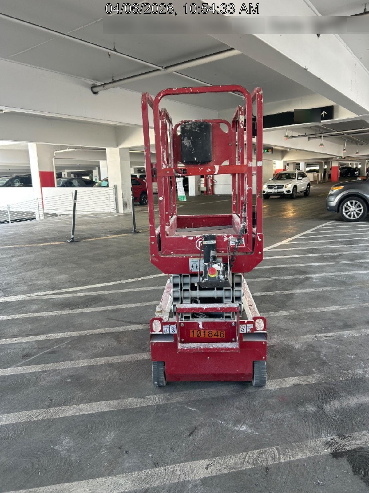 2020 MEC 1330SE Solid NM Tires, Steel Swing out Doors, LCS, Beacon, 900W Invertor