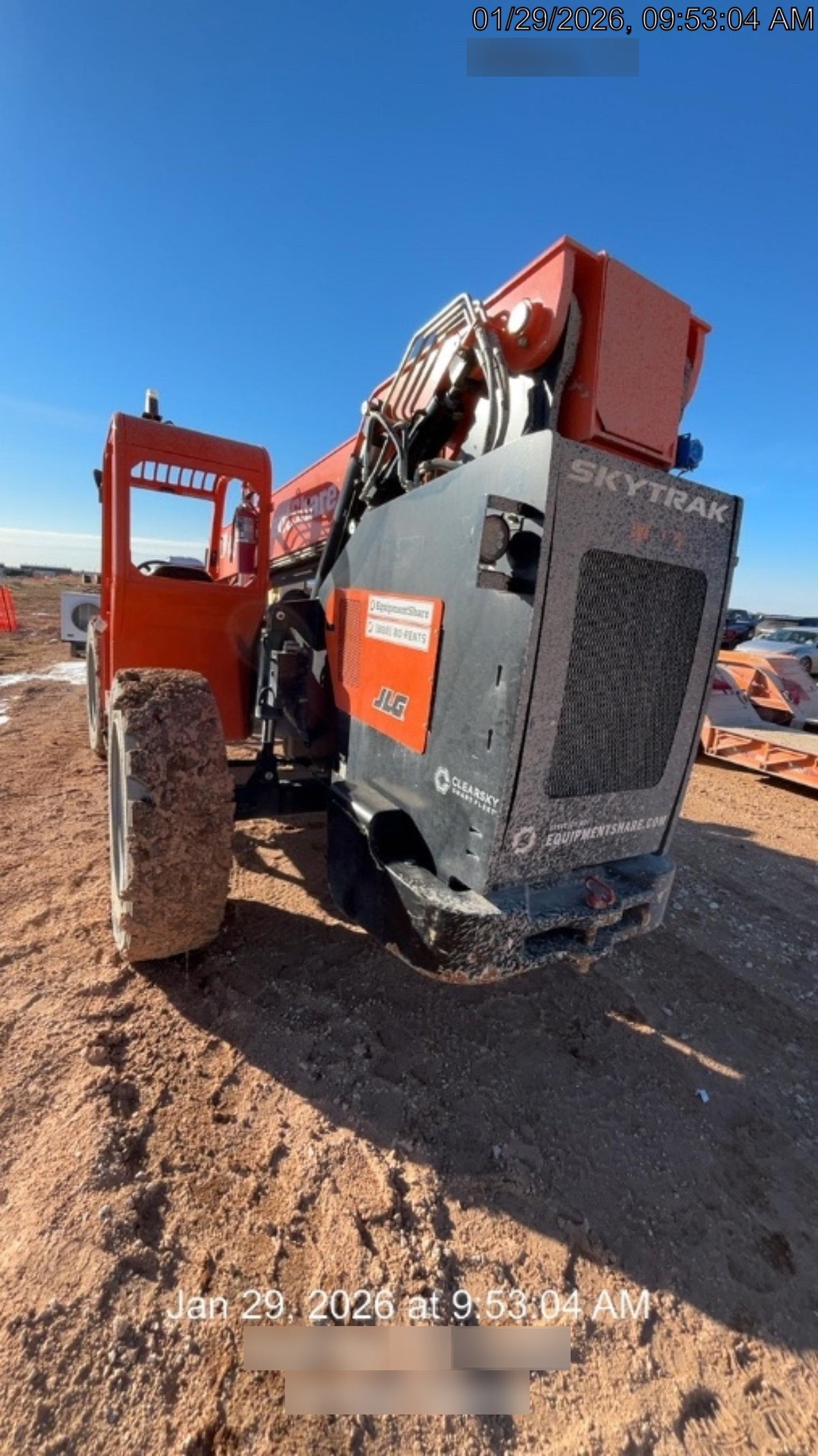 2023 SKYTRAK 8042