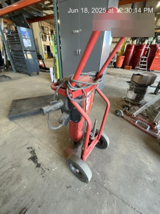 2021 HILTI TE 3000-AVR