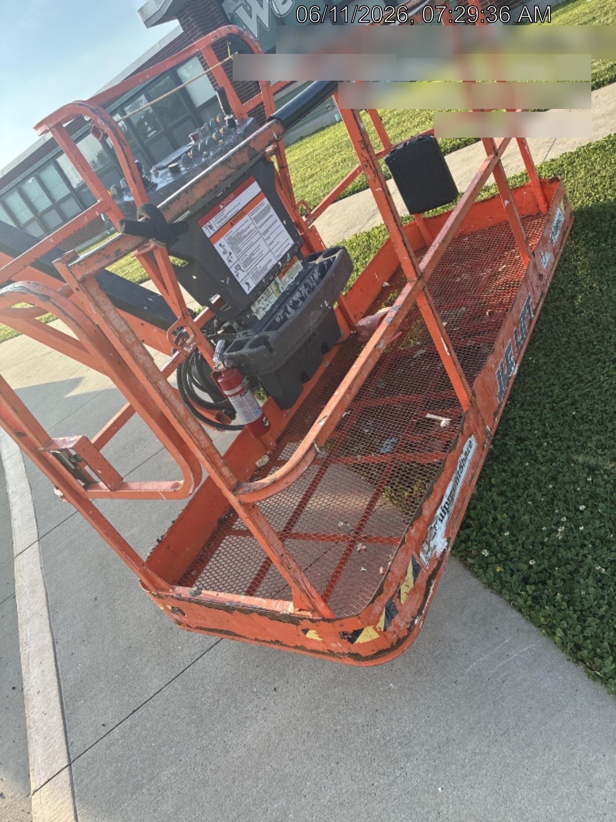 2021 JLG 660SJ