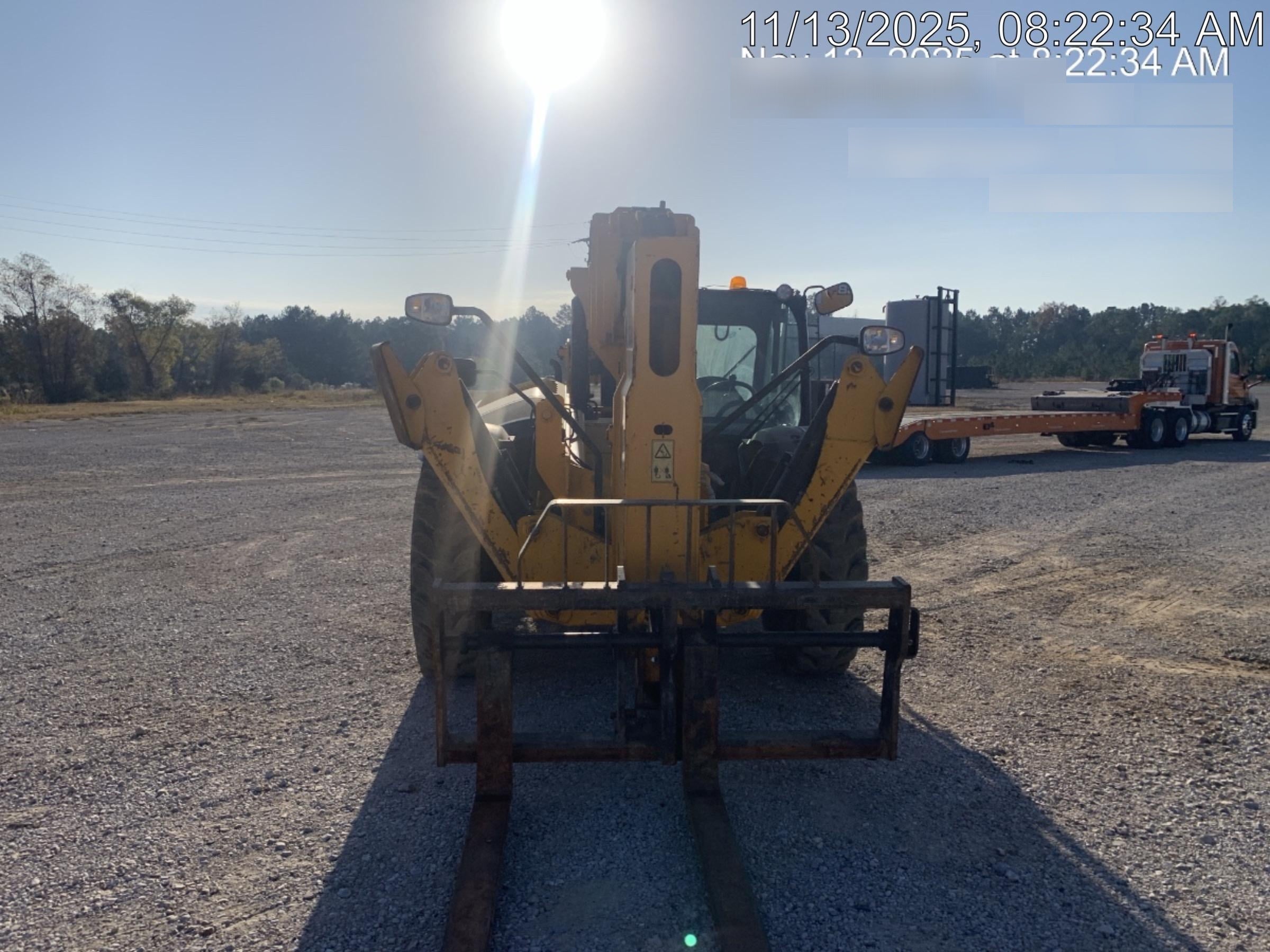 2021 JCB 512-56