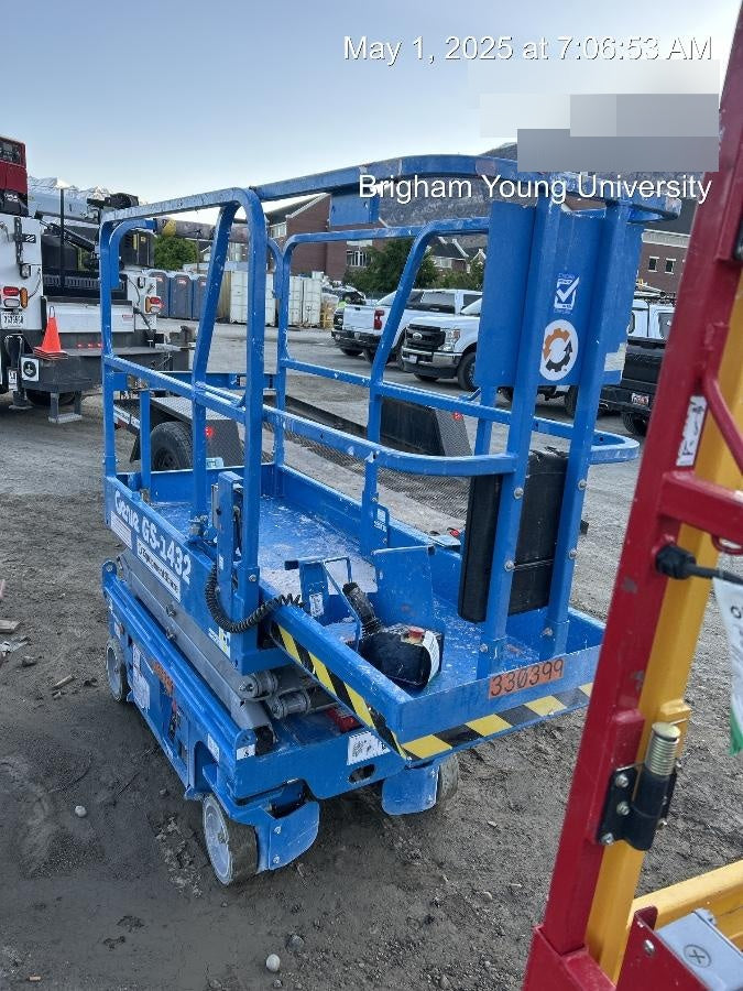 2023 GENIE GS-1432