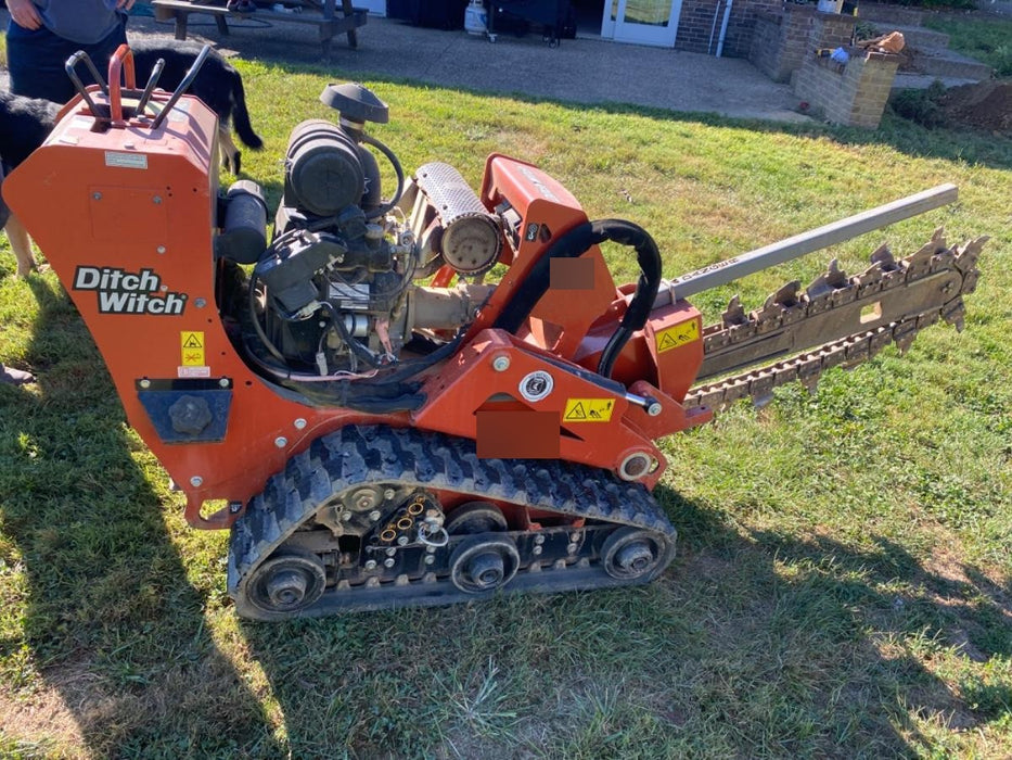 2020 DITCH WITCH C24XA