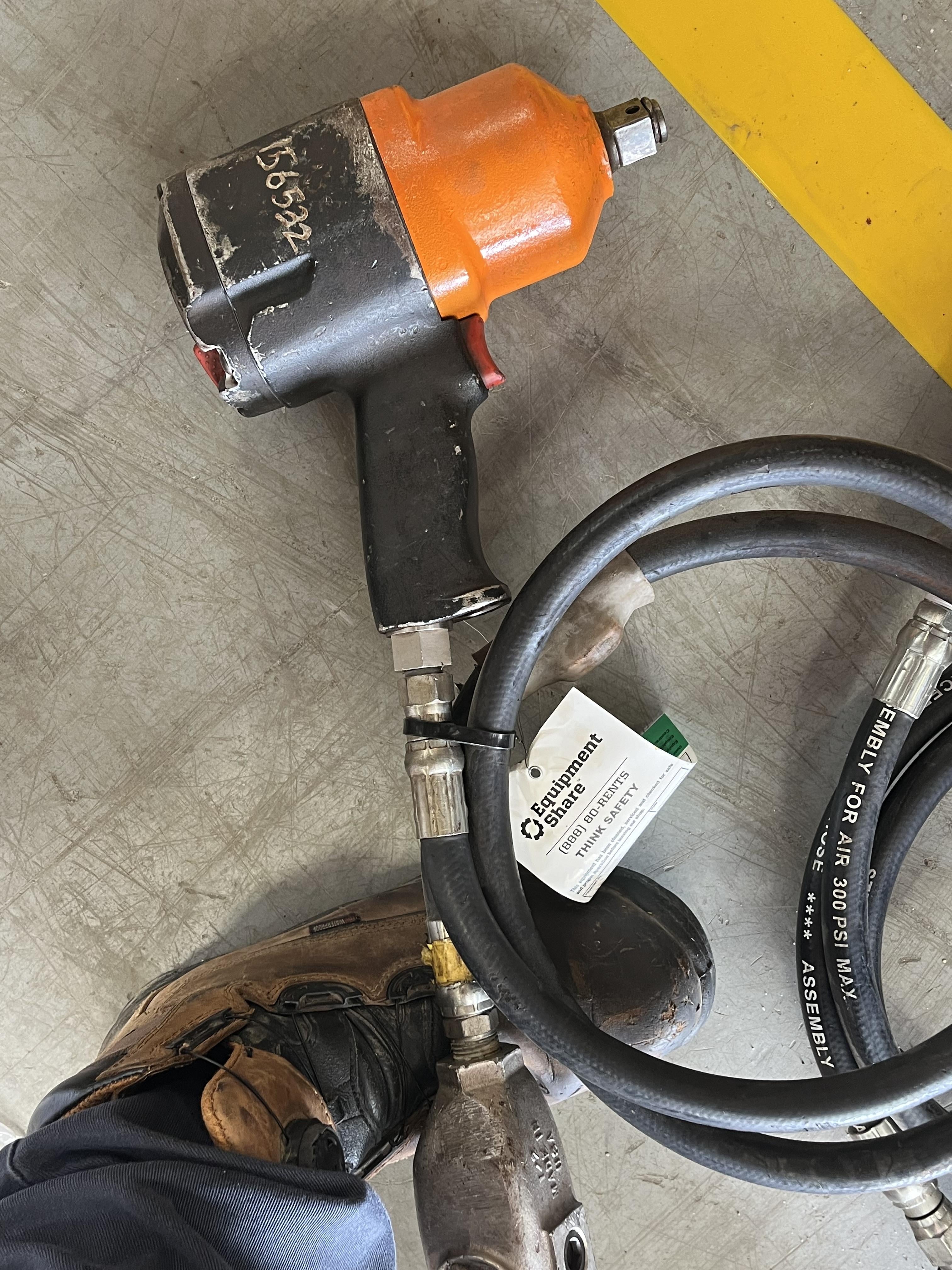2023 MICHIGAN PNEUMATIC ES-4940B2-TRACKER