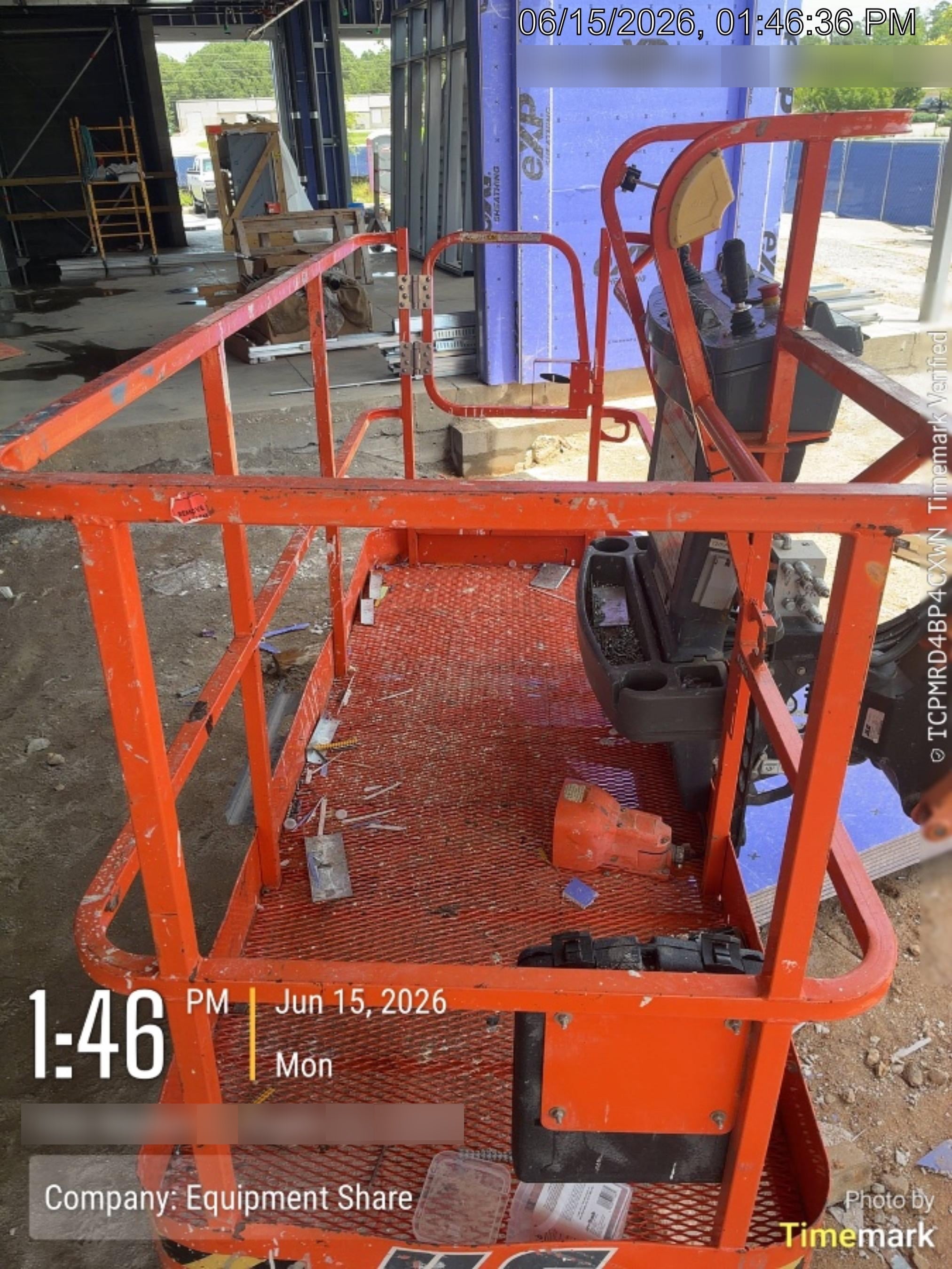2023 JLG 600AJ