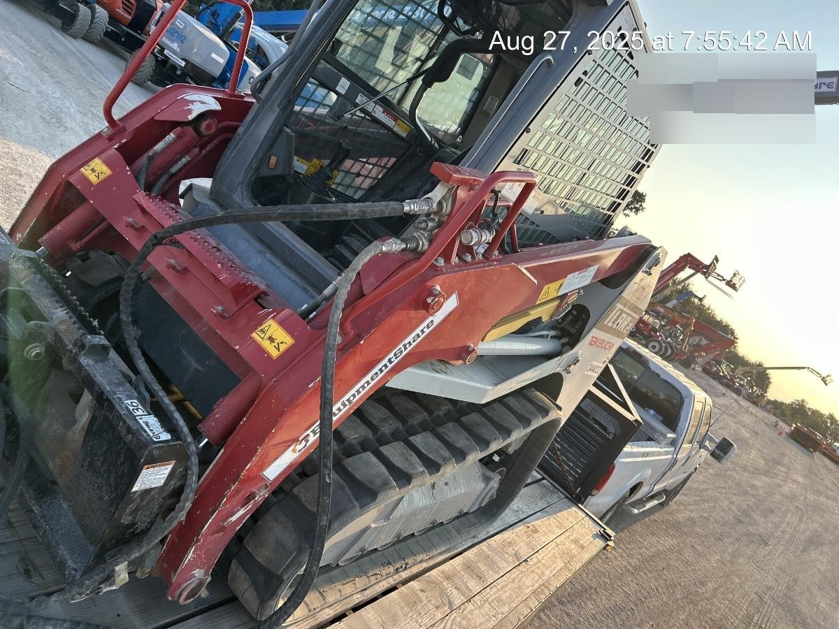 2023 TAKEUCHI TL8R2-CR