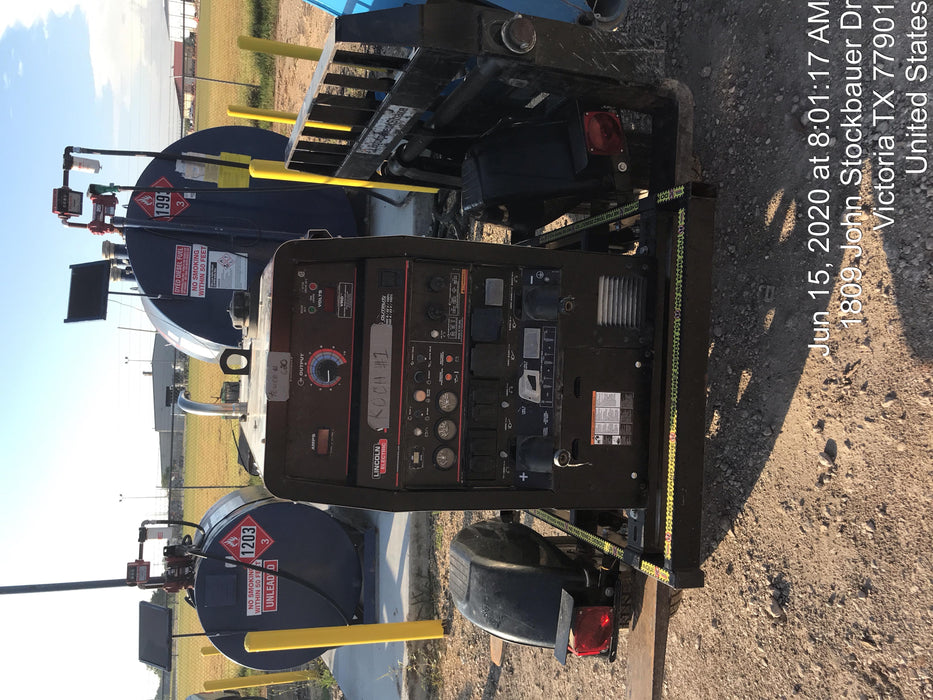 2019 Lincoln Electric Vantage 322 Ready-Pak 3, Two Wheel Trailer, Fender and Light Kit, Cable Rack