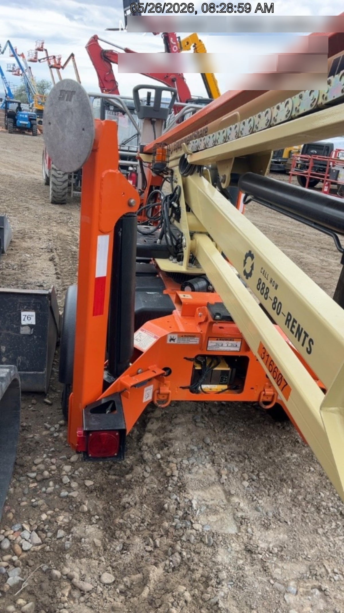 2023 JLG T350
