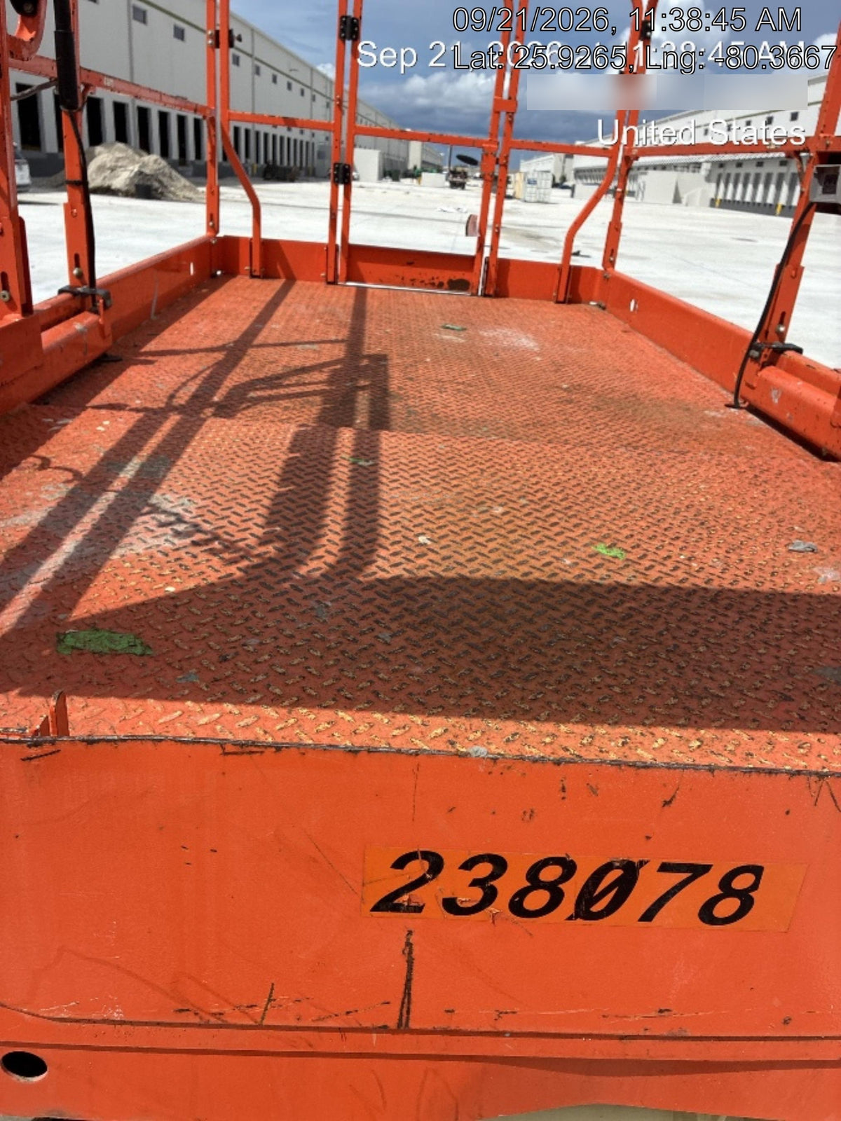 2022 JLG RT4069