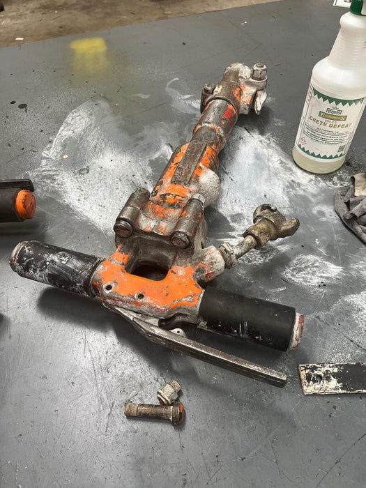 2023 MICHIGAN PNEUMATIC ES-TPB30-1-TRACKER