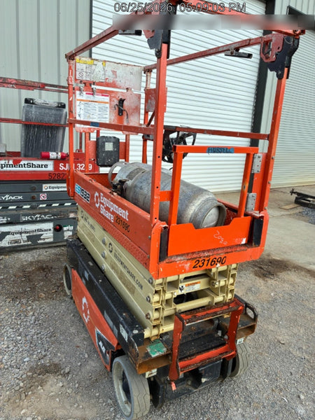 2022 JLG ES1932