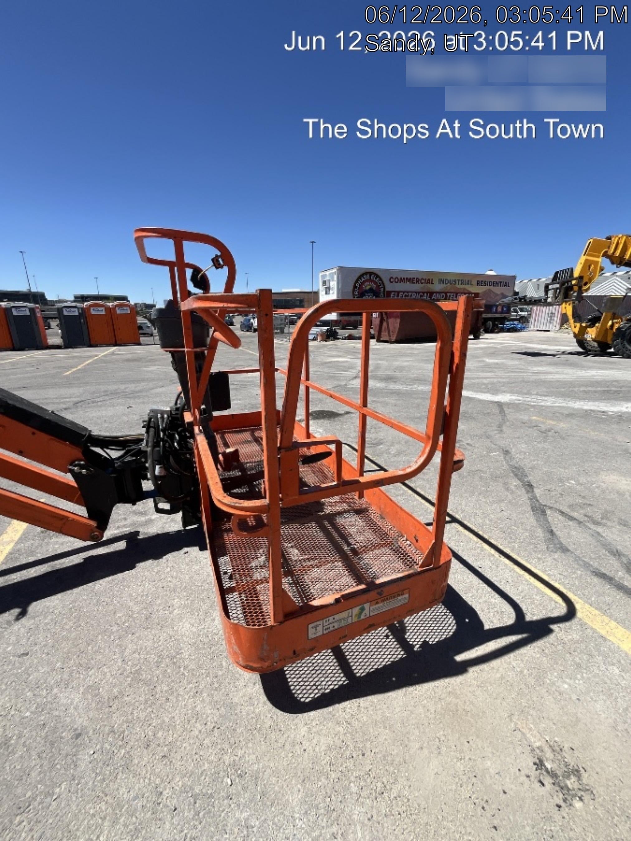 2020 JLG 660SJ