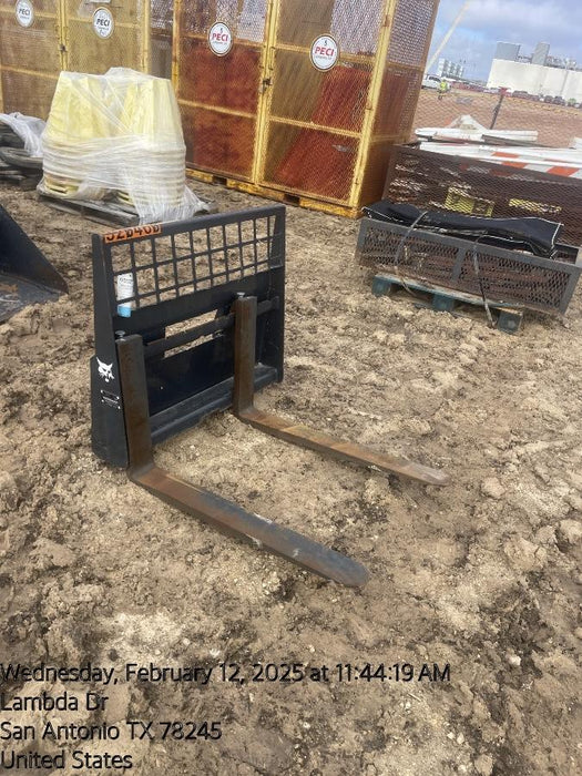 2023 BOBCAT 36" Mini Skid Steer Fork Carriage - Bobcat