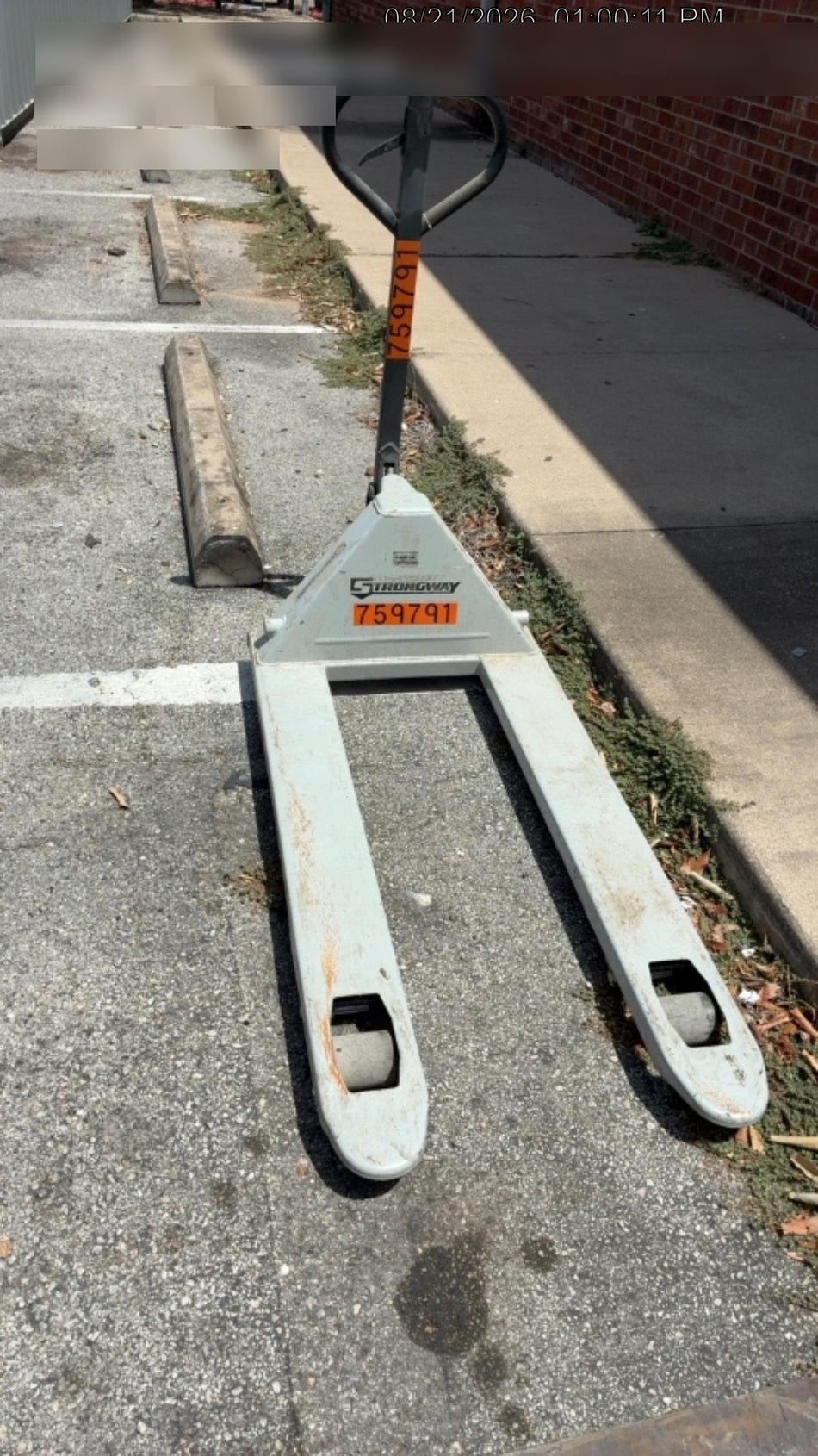 2024 STRONGWAY 4400 lb Pallet Jack