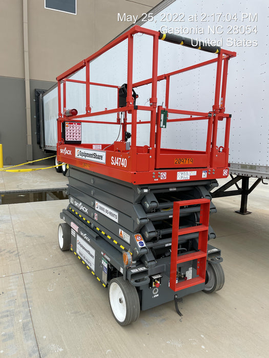 2022 SKYJACK SJ4740