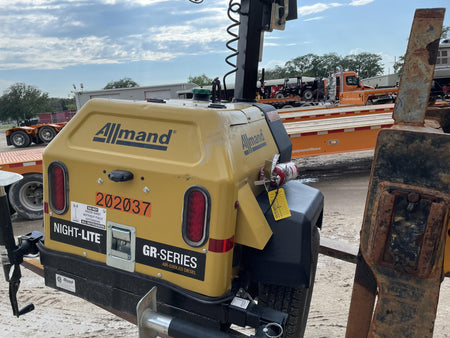 2022 Allmand NLV3GR (4) LED Light Fixture 350W, 23' Vertical Mast, 3kW Prime, Towable, Deep Sea L401, Leveling Jacks, Yanmar T4F 5.8hp