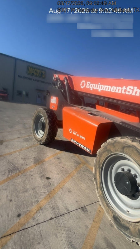2023 SKYTRAK 8042