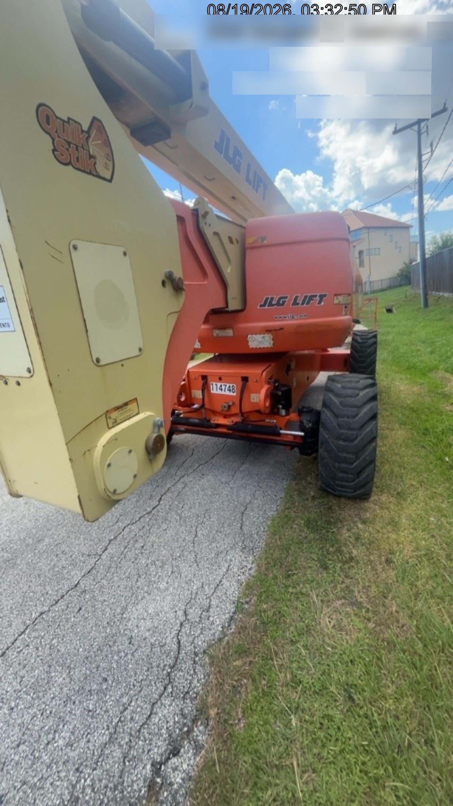 2021 JLG 800AJ