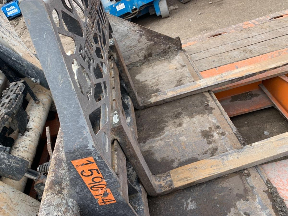 2021 PALADIN 48" Pallet Forks - Paladin