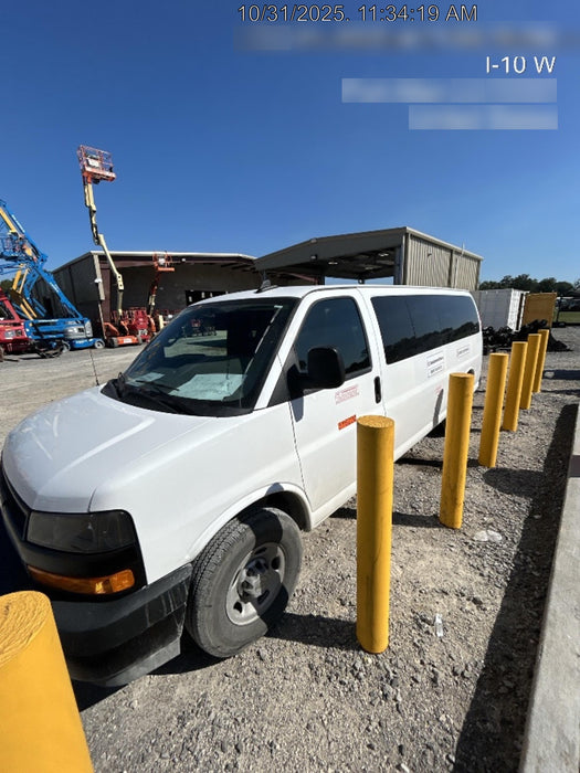 2025 CHEVROLET Express Van - Rental