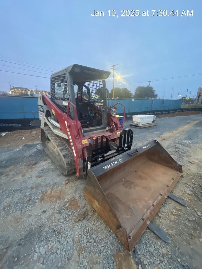 2022 TAKEUCHI TL8R2-R