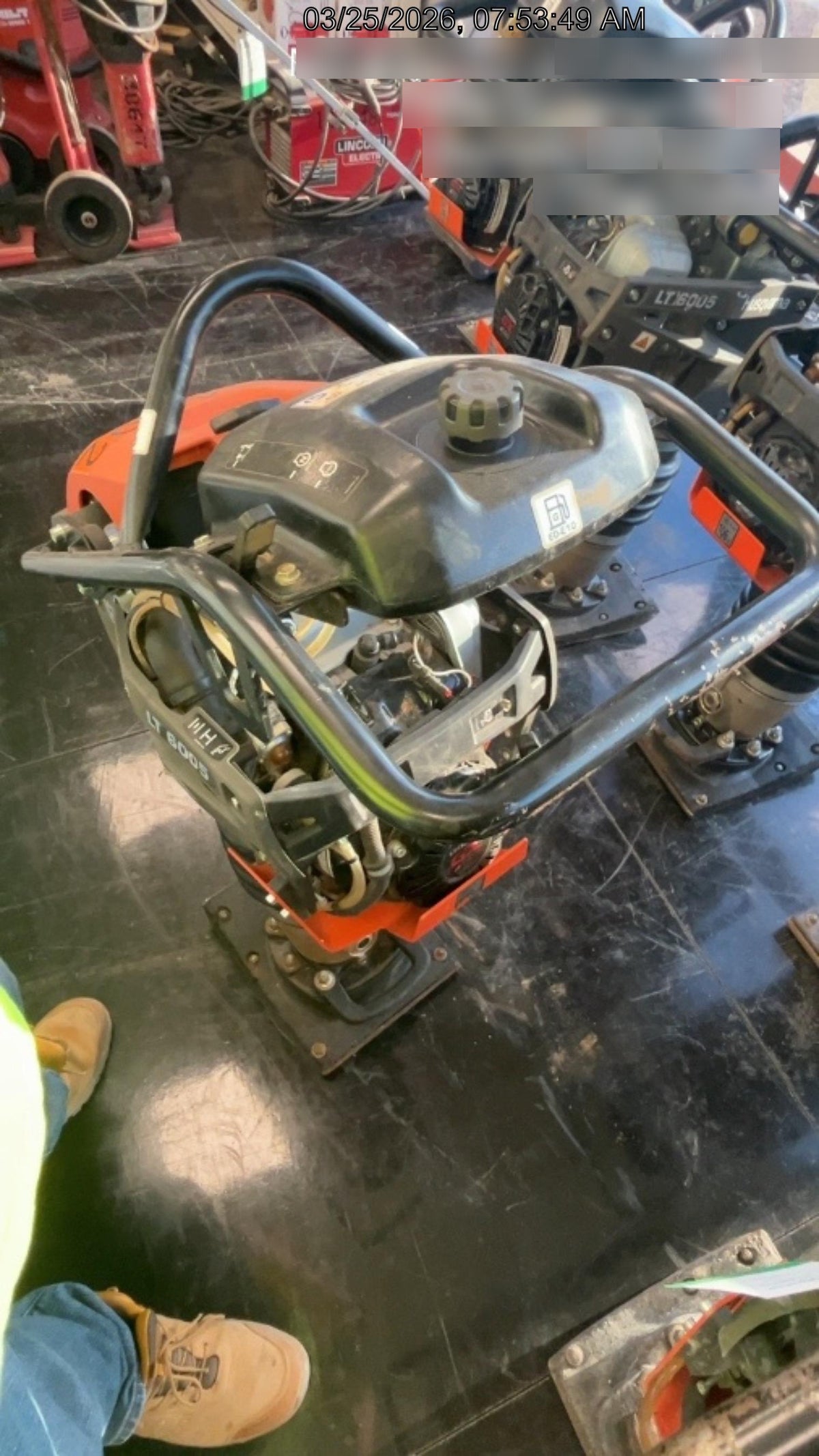 2025 HUSQVARNA LT6005