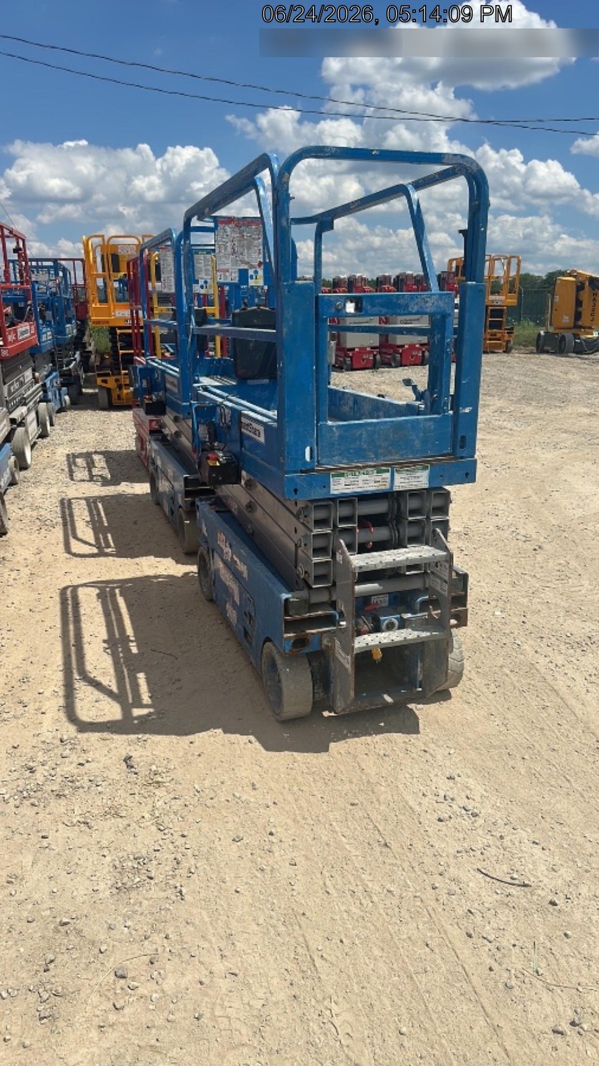 2020 Genie GS-1930 Solid Non Marking Tires, Beacon, Folding rails with half height swing gate