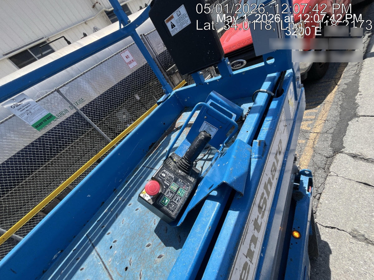 2022 GENIE GS-3232