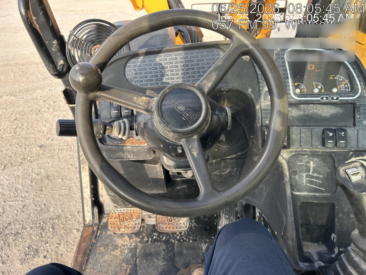2023 JCB 510-56