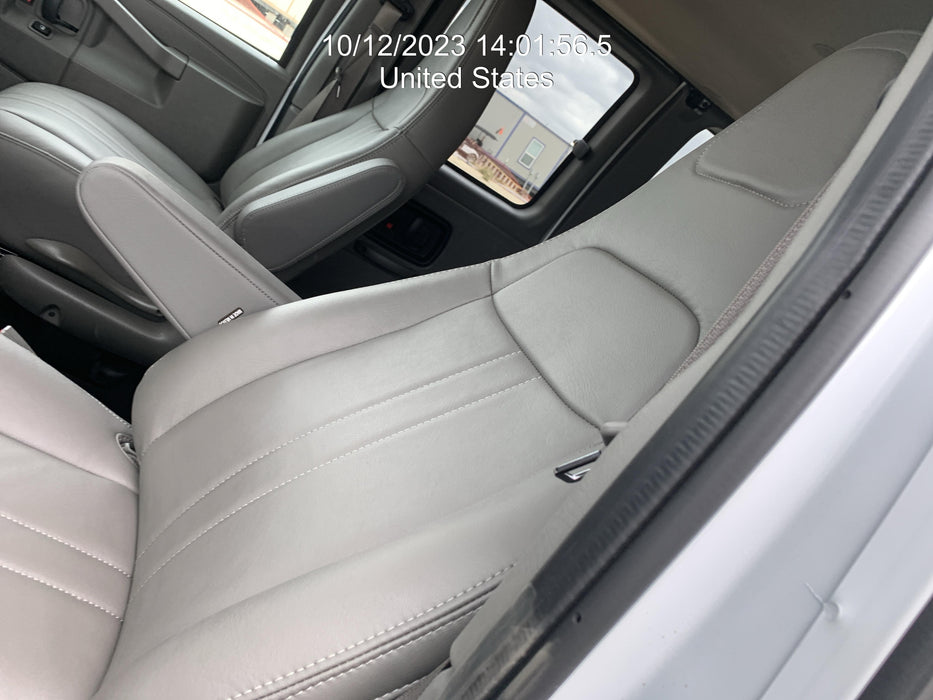 2023 CHEVROLET Express Van - Rental