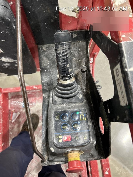 2020 MEC 1330SE Solid NM Tires, Steel Swing out Doors, LCS, Beacon, 900W Invertor