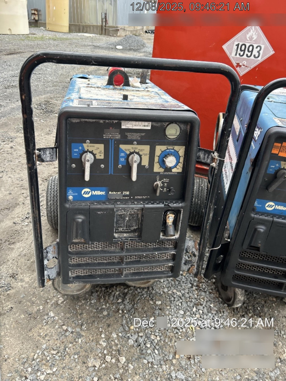 2019 Miller Electric BOBCAT 250 Standard w/Running Gear, Bracket, Hose