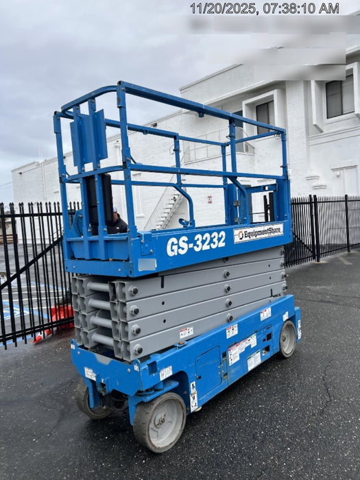 2019 GENIE GS-3232