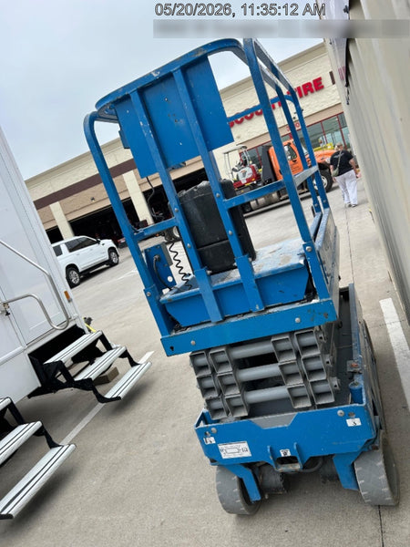 2019 Genie GS-1930 Fixed Rails with Chain Entry