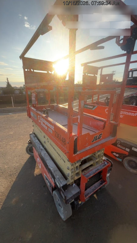 2022 JLG ES1932