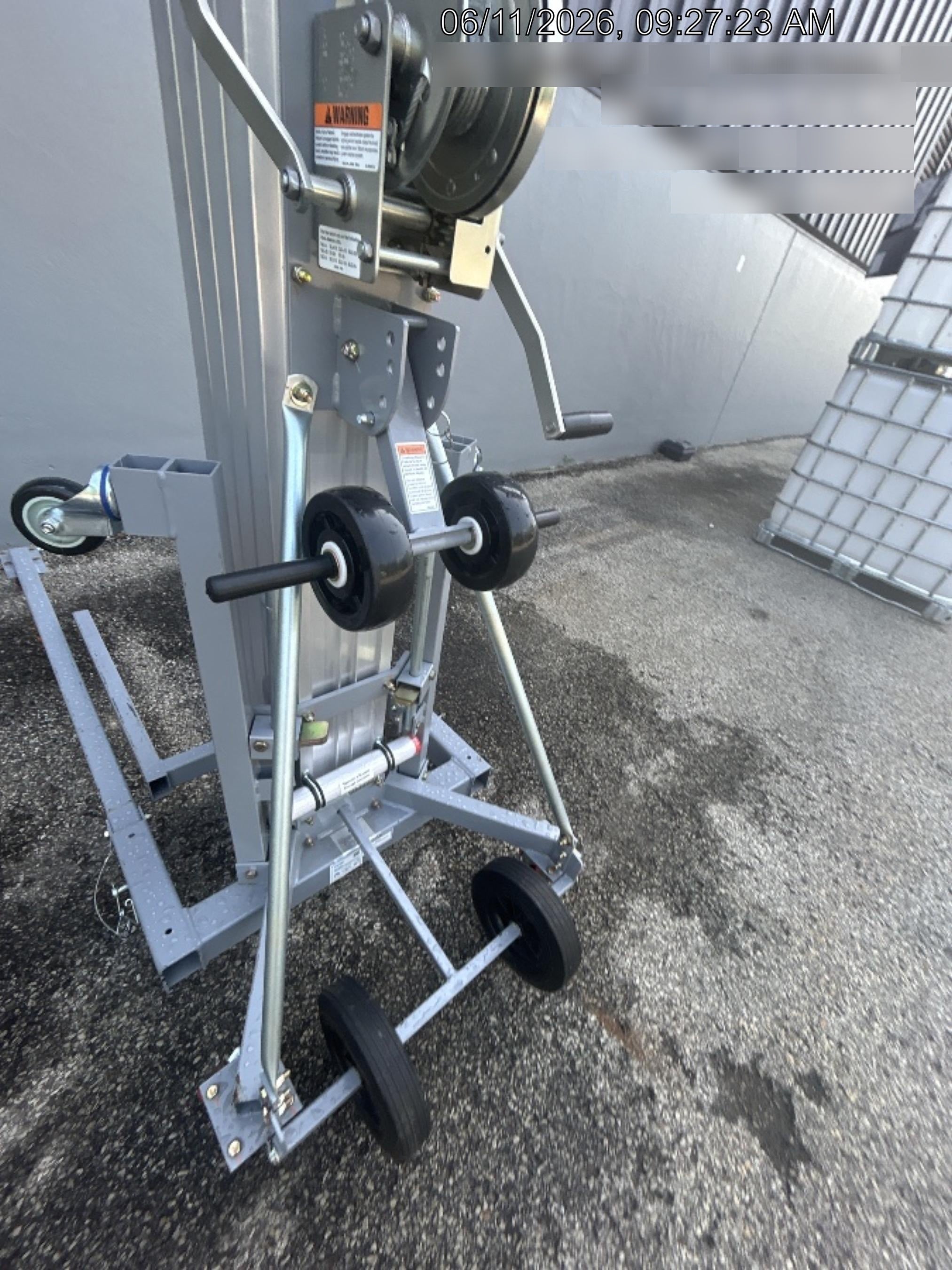 2025 GENIE SLC-24