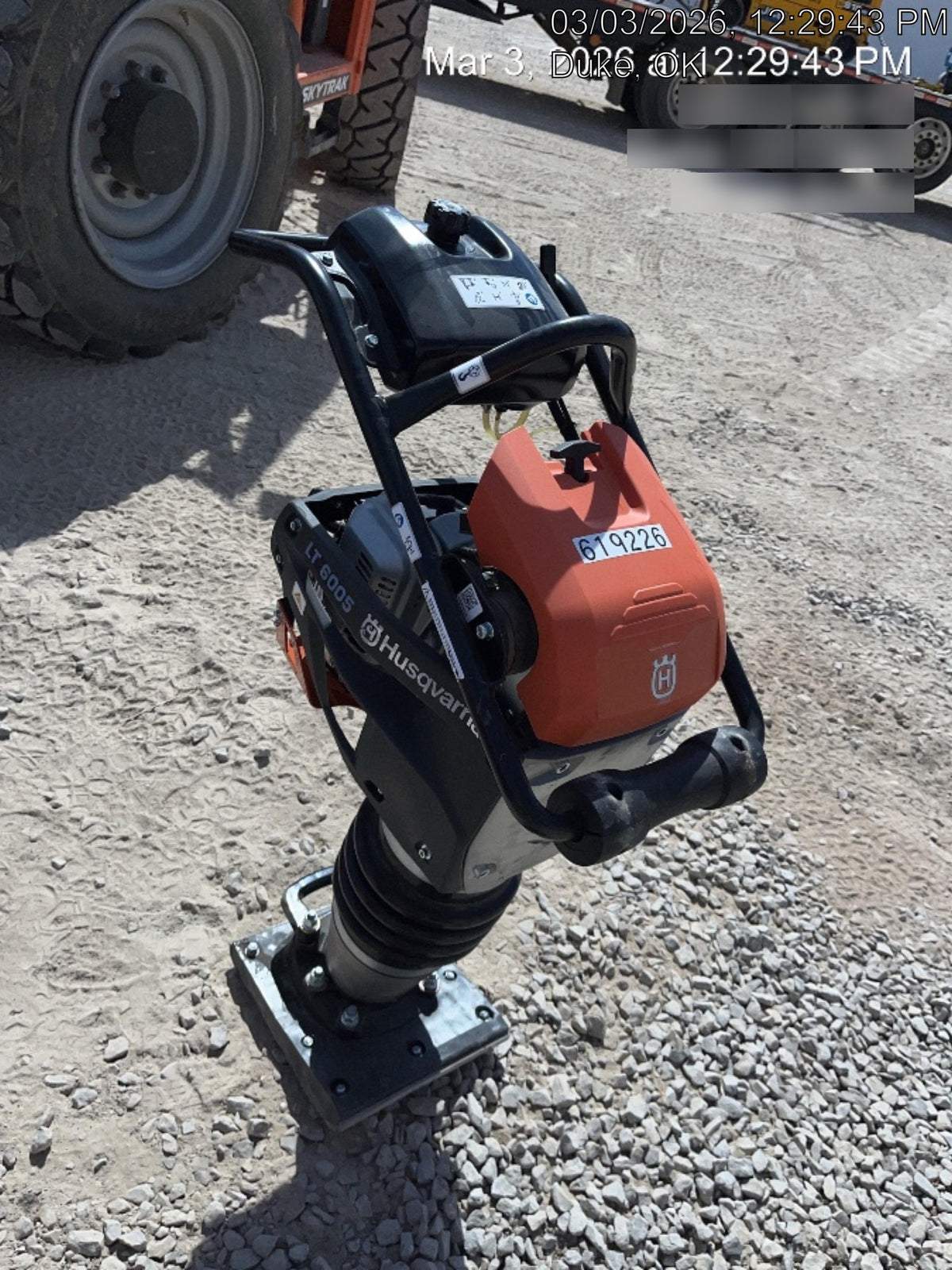 2025 HUSQVARNA LT6005