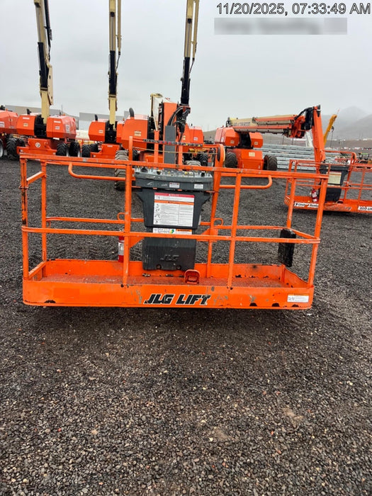 2019 JLG 860SJ