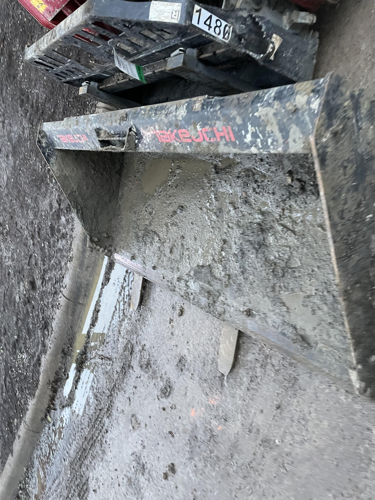 2016 EMKAY 48" Pallet Forks - EMKAY