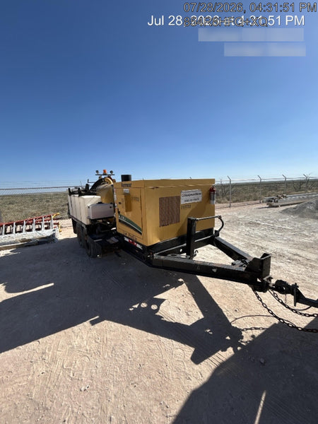 2020 Vac-Tron LP573XDT Tier 4 Kohler Diesel Engine, 500 Gallon Debris Tank w/ Hydraulic Tilt, two (2) 100 Gallon Water Tanks, Low Profile Torsion Axles (12,000 GVWR), Manual Jack Trailer