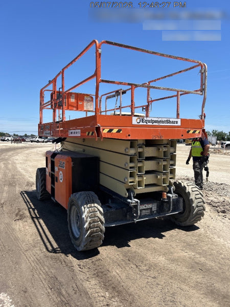 2022 JLG 4394RT
