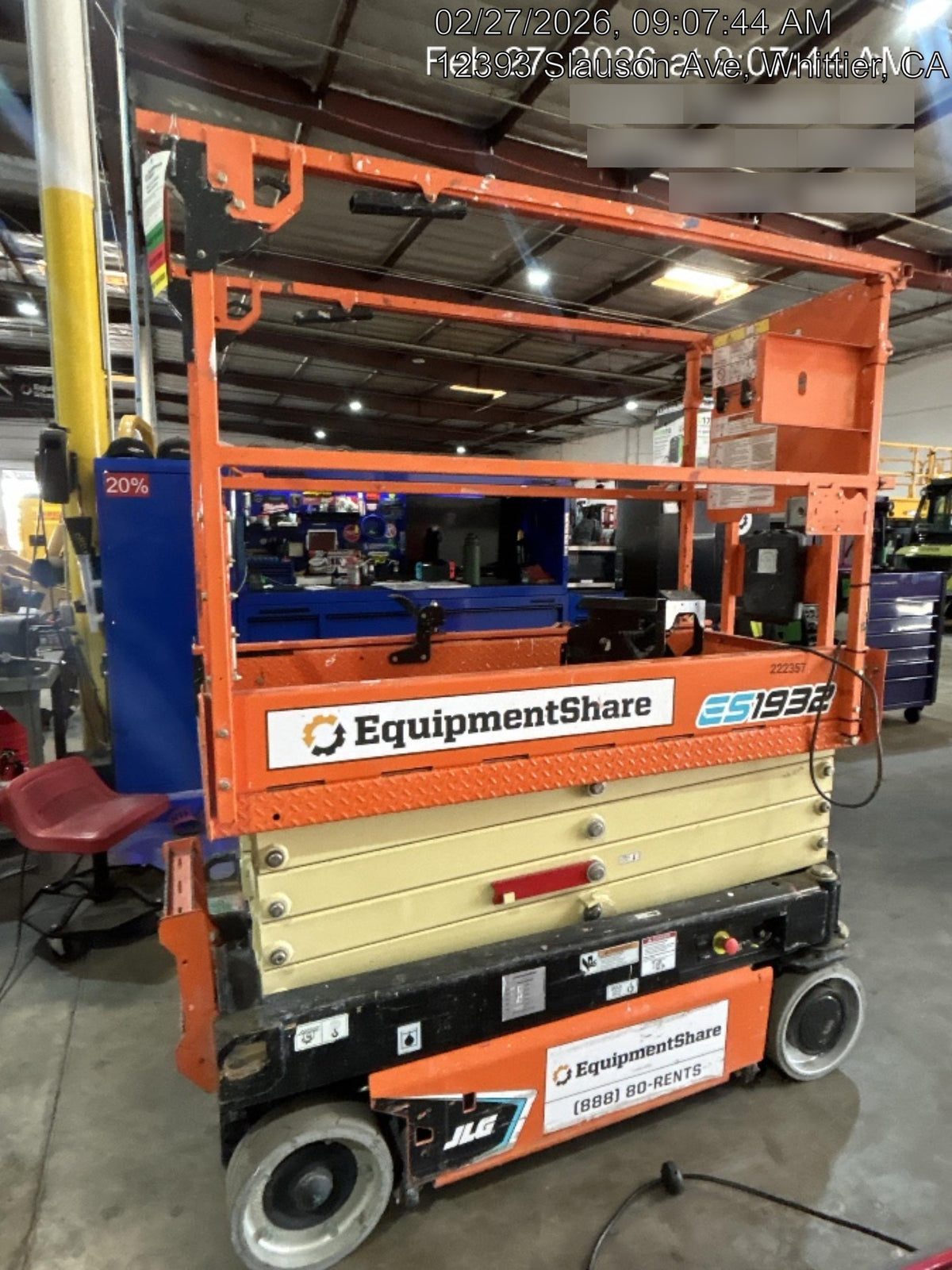 2022 JLG ES1932