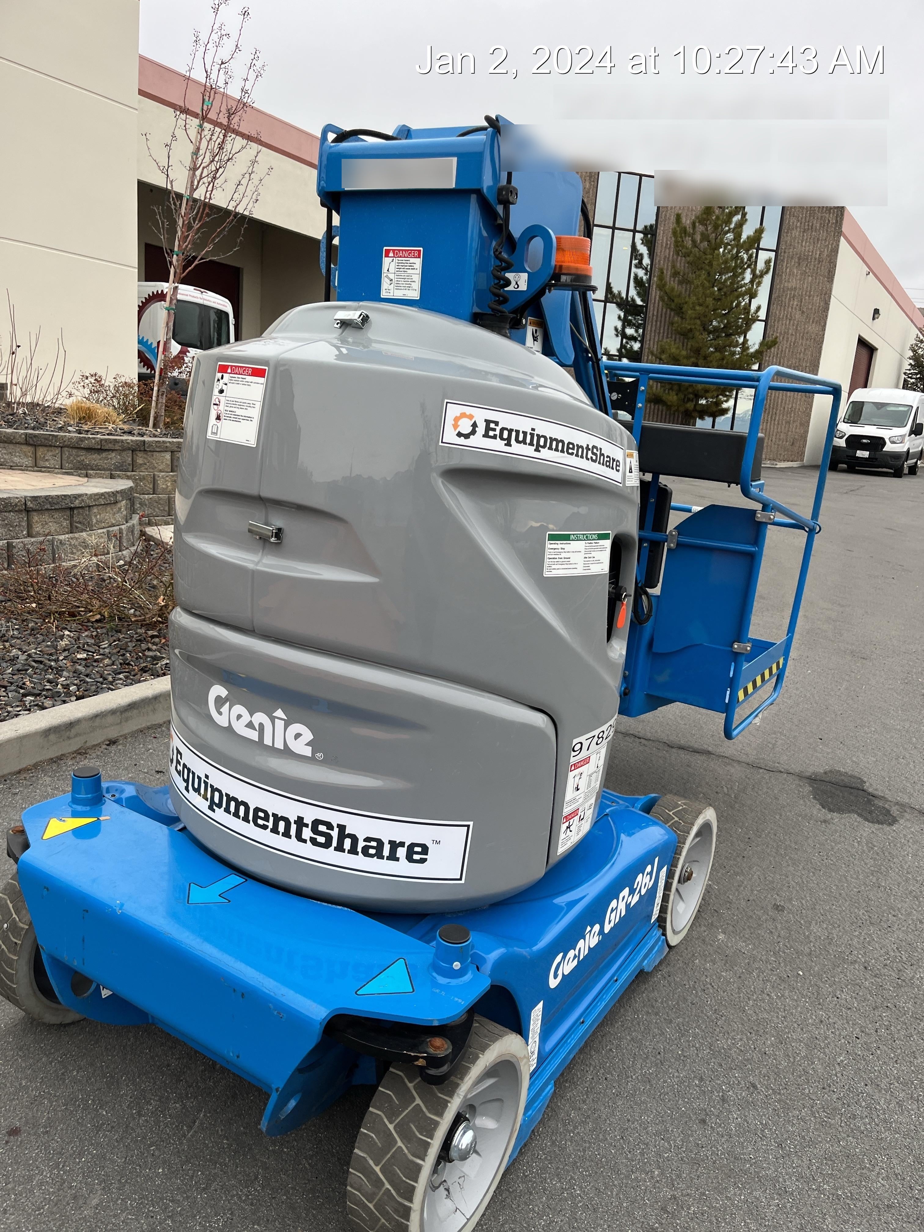 2020 GENIE GR-26J