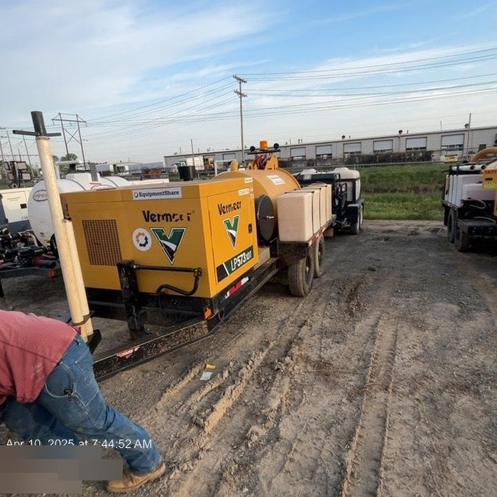 2022 Vac-Tron LP573XDT T4 Koehler Diesel Engine, 500 Gallon Debris Tank, x2 100 Gallon Water Tanks