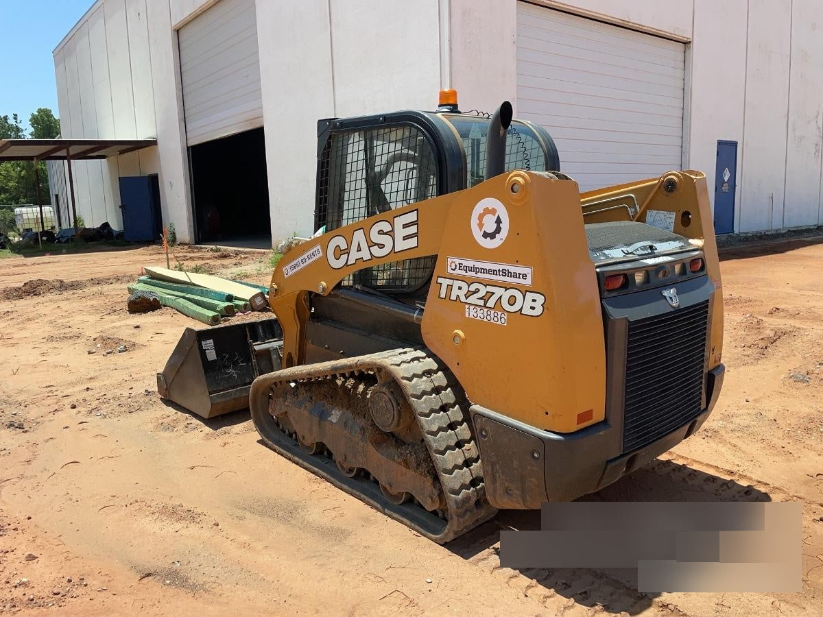 2021 CASE TV270B