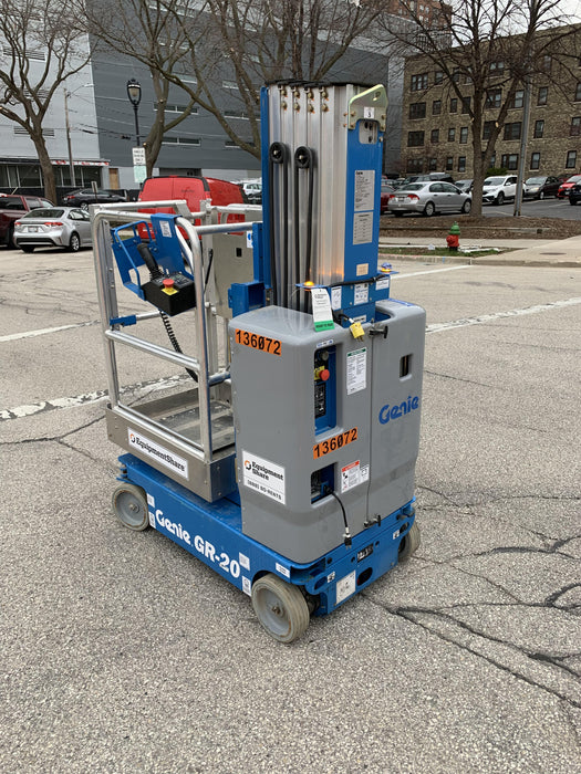 2021 GENIE GR-20