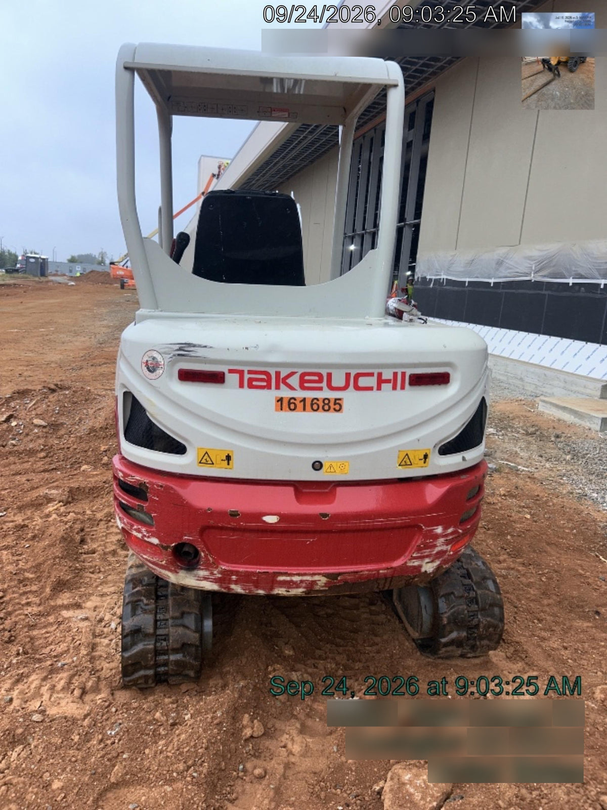 2021 TAKEUCHI TB235-2R
