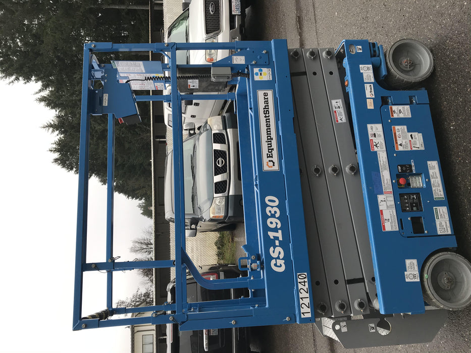 2020 Genie GS-1930 Solid Non Marking Tires, Beacon, Folding rails with half height swing gate, Telematics