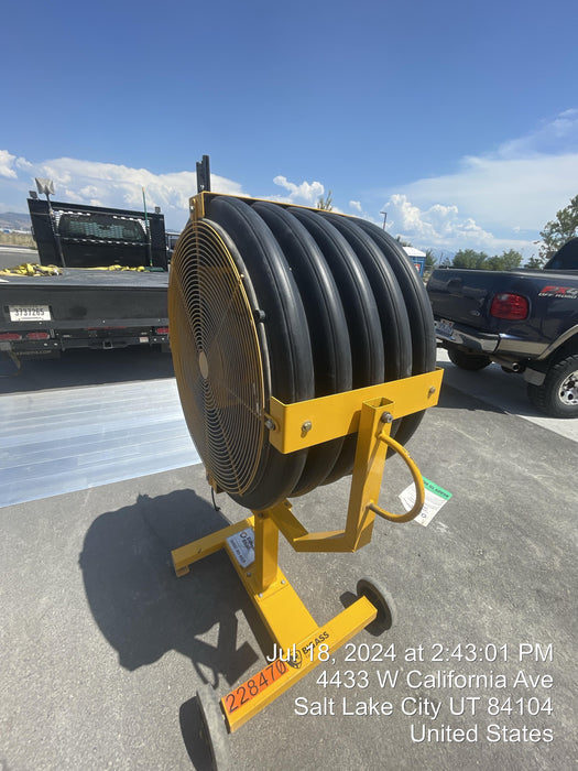 2022 BIG ASS FANS Yellow Jacket