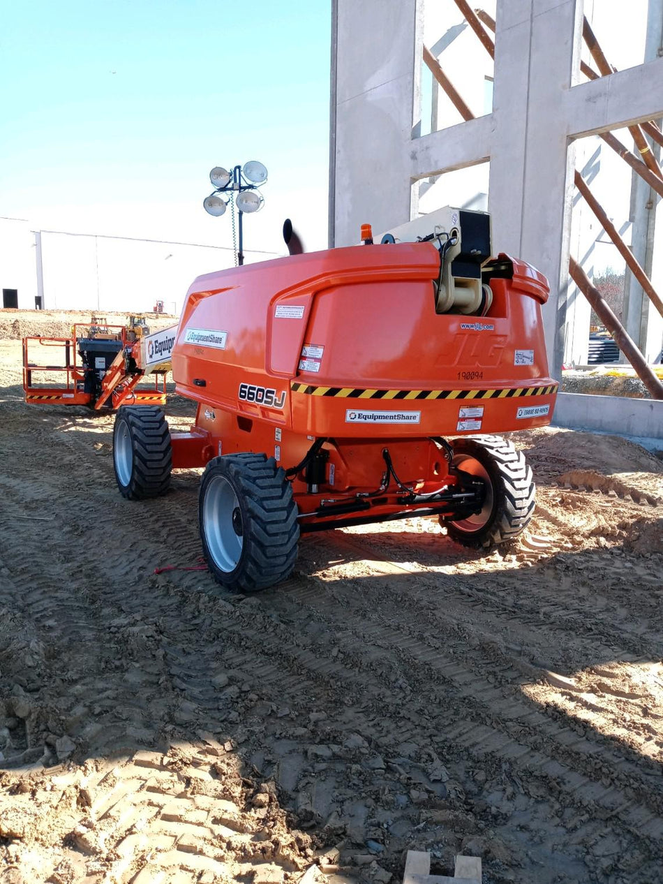 2021 JLG 660SJ